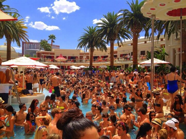 10 Of The Best Pool Parties And Day Clubs in Las Vegas