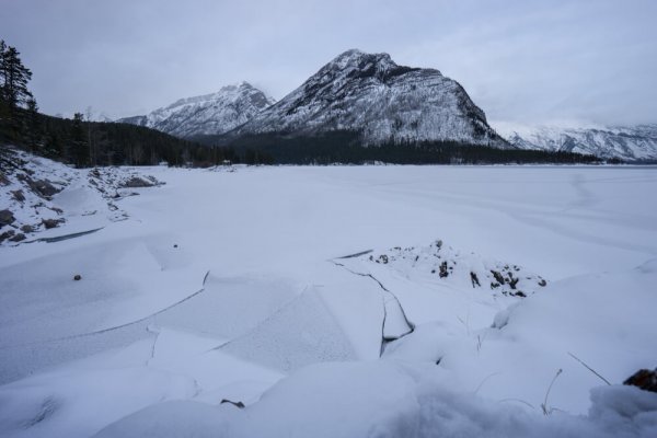 Just 25 Magical Photos Of Alberta In The Winter