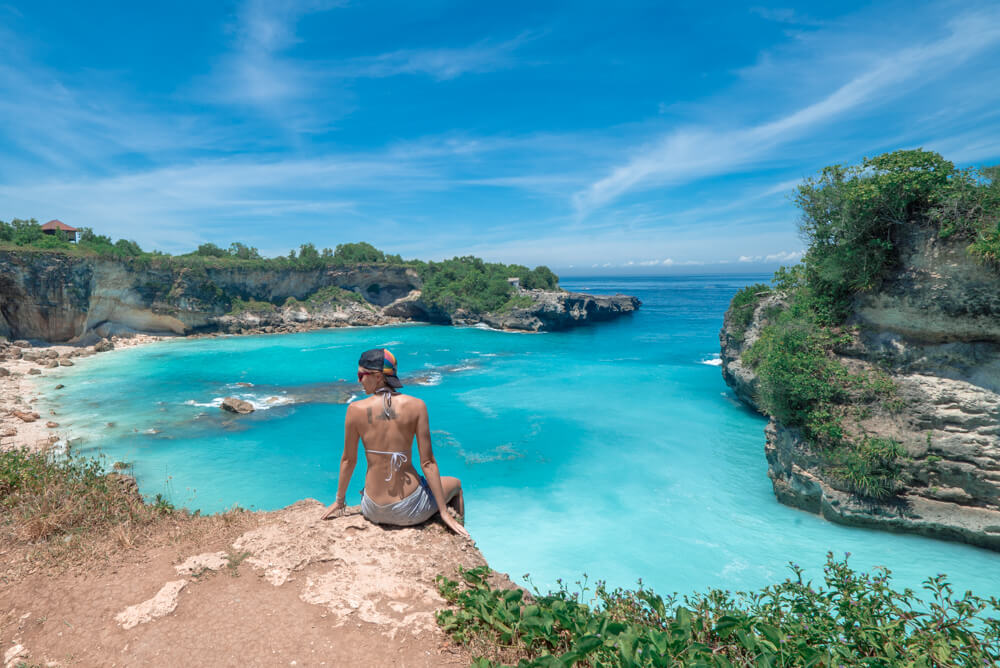 traveling solo indonesia
