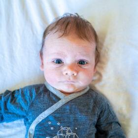 how to take baby passport photos