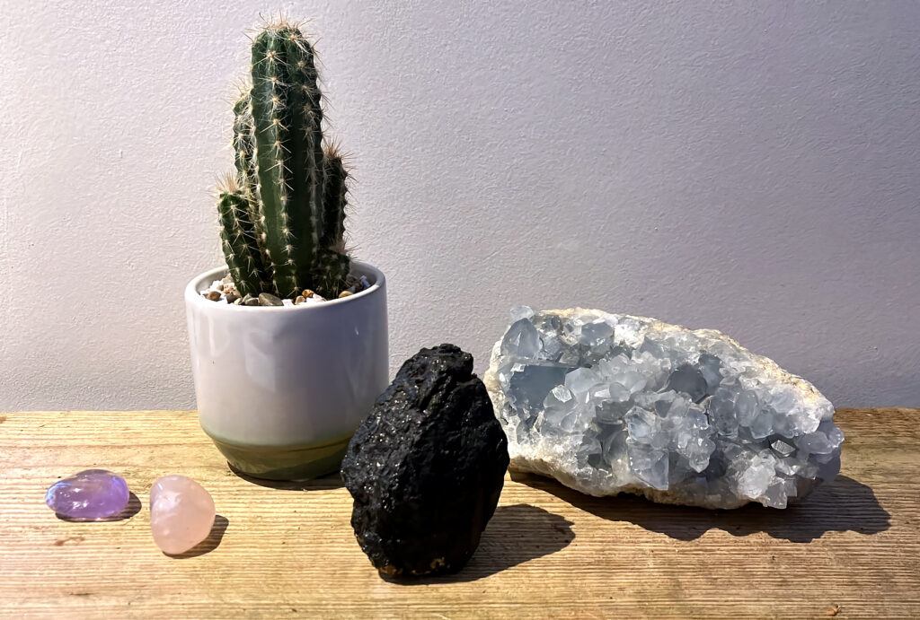 How to Meditate With Crystals: A Beginner's Guide - Be My Travel Muse