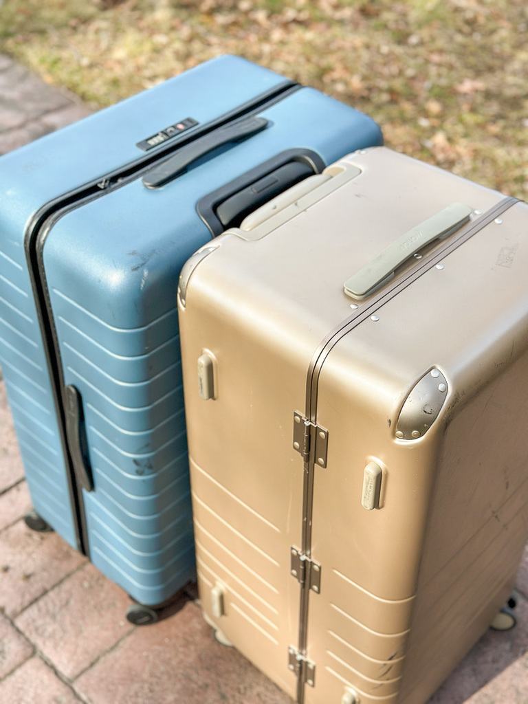 Monos Vs. Away Luggage – I Tried Both To Find Which Is Better