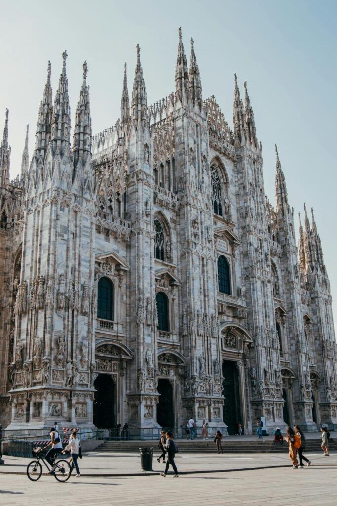 milan solo female travel